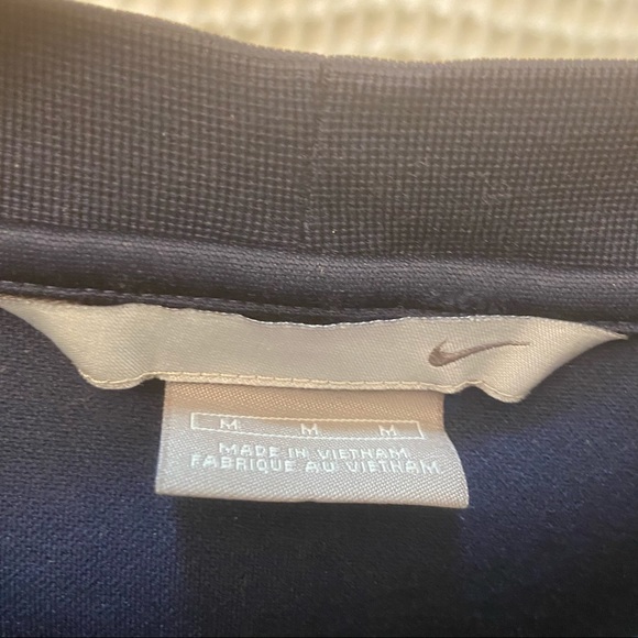 Nike Center Swoosh Embroidered Logo Shirt - Picture 10 of 15